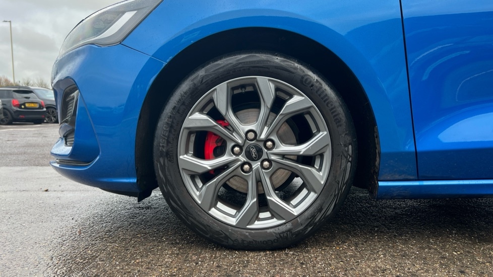 Used Ford Focus 2023 for sale - 76872443: Photo 17