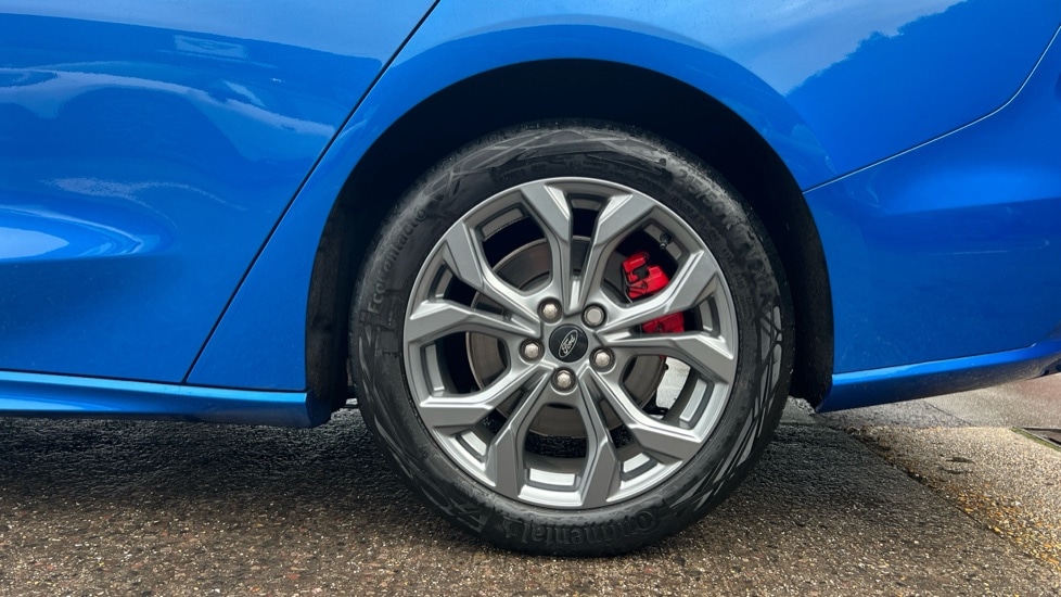 Used Ford Focus 2023 for sale - 76872443: Photo 18