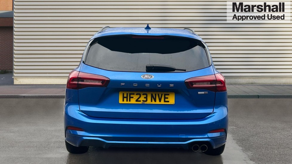 Used Ford Focus 2023 for sale - 76872443: Photo 4