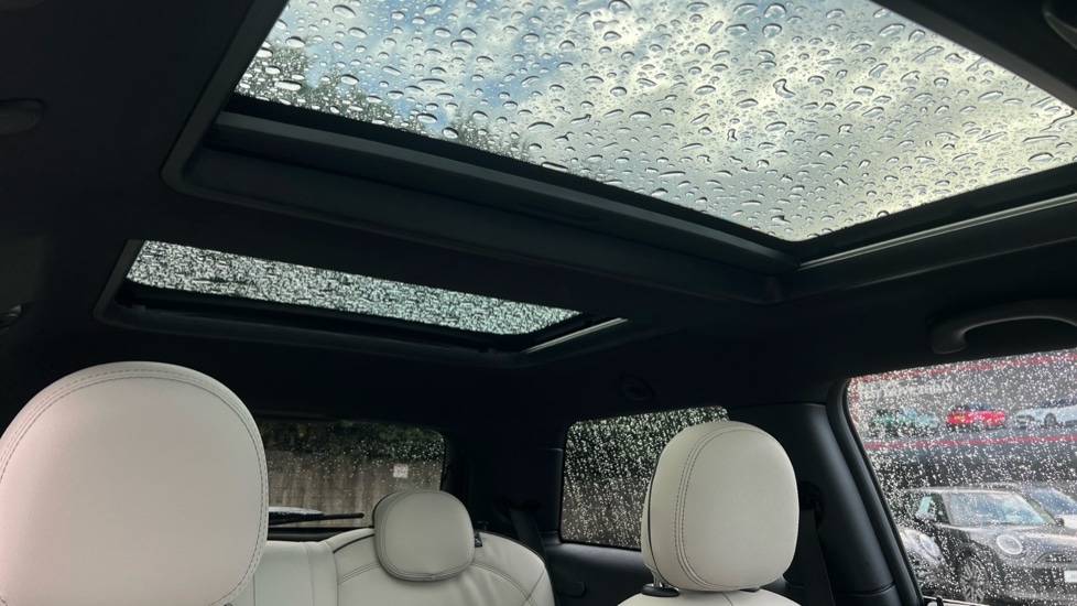 Used MINI Hatch 2022 for sale - 76873123: Photo 32