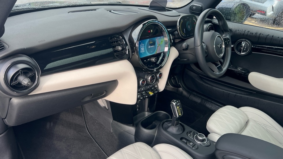 Used MINI Hatch 2022 for sale - 76873123: Photo 7