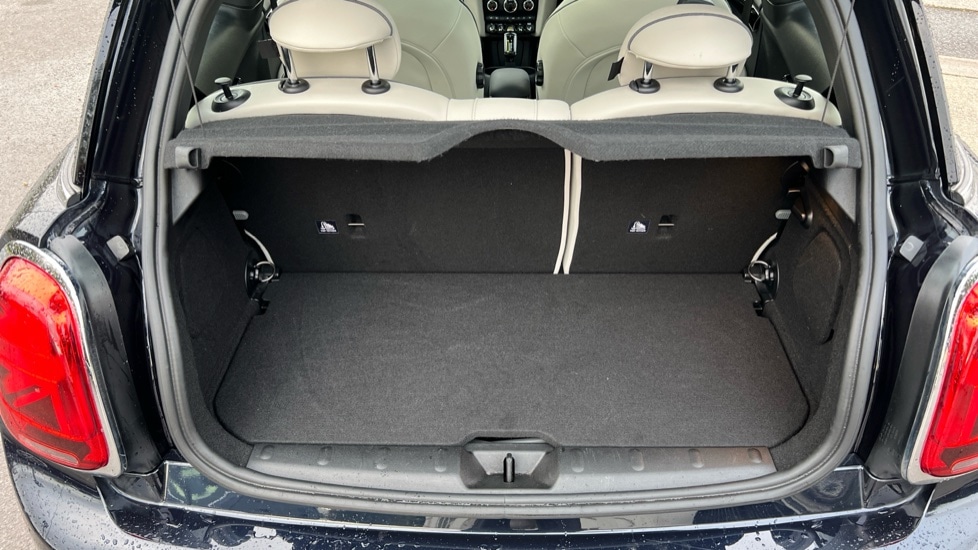 Used MINI Hatch 2022 for sale - 76870427: Photo 13