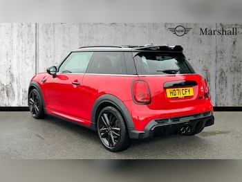 Used MINI Hatch 2021 for sale - 76366608: Photo