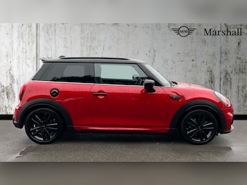 Used MINI Hatch 2021 for sale - 76366608: Photo