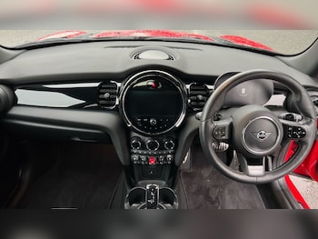 Used MINI Hatch 2021 for sale - 76366608: Photo