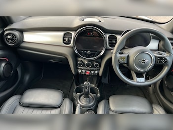 Used MINI Hatch 2023 for sale - 76434709: Photo