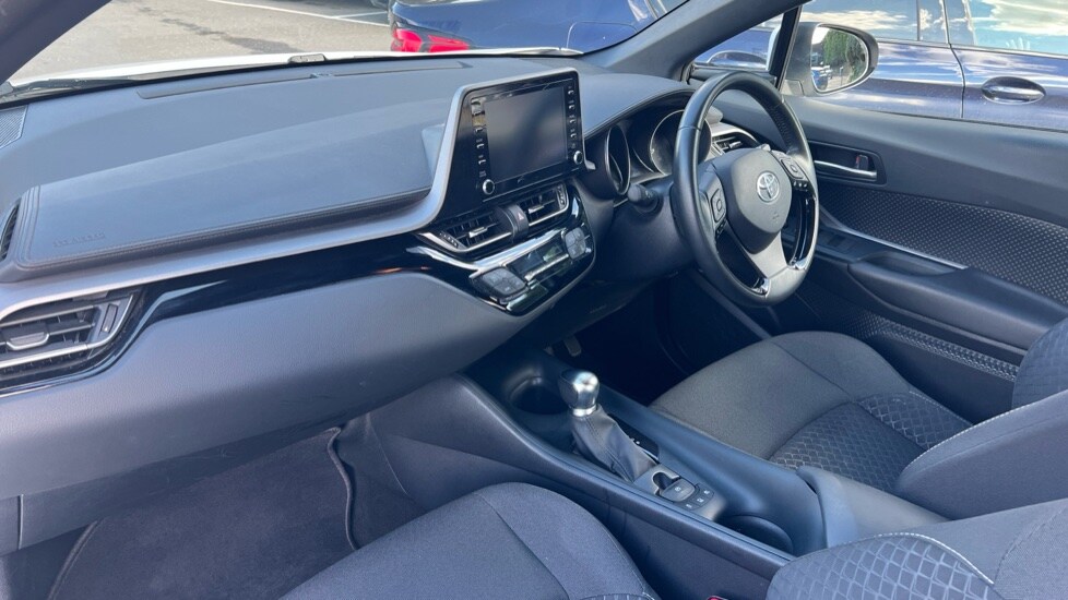 Used Toyota C-HR 2022 for sale - 76018145: Photo 10