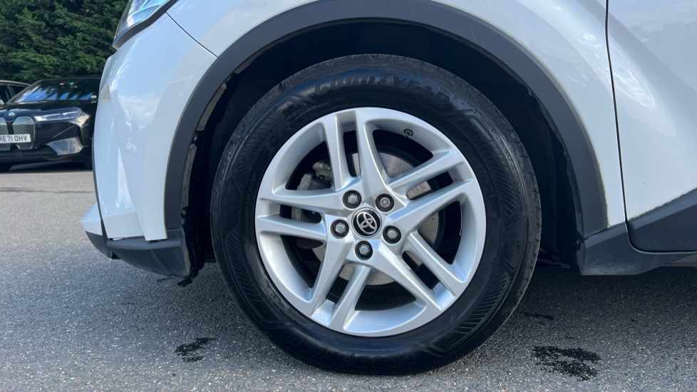 Used Toyota C-HR 2022 for sale - 76018145: Photo 17