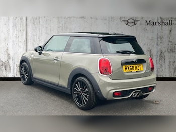 Used MINI Hatch 2018 for sale - 76647870: Photo