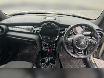 Used MINI Hatch 2018 for sale - 76647870: Photo