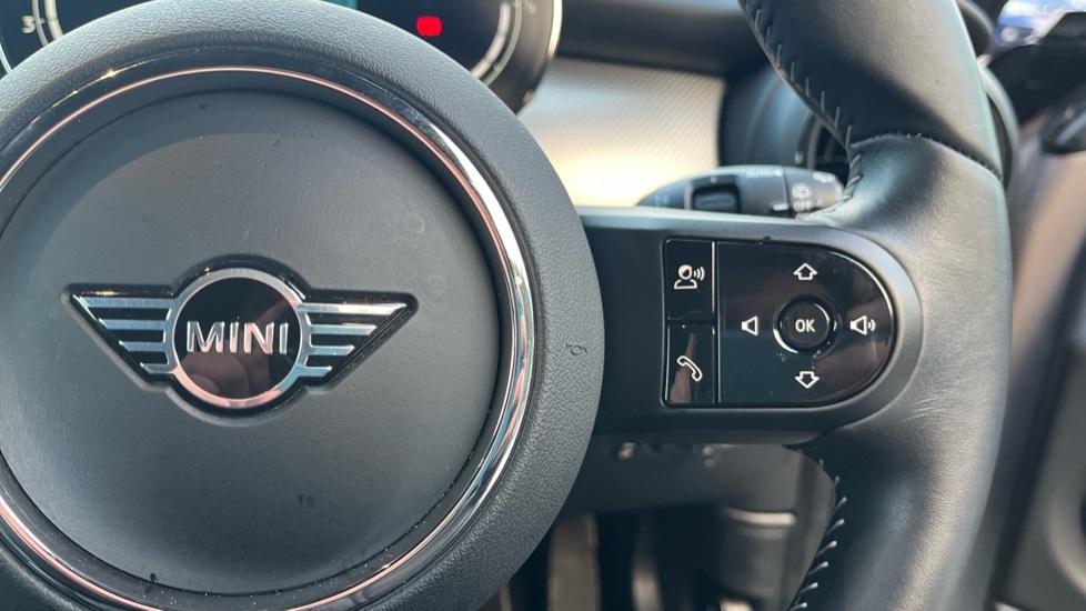 Used MINI Hatch 2023 for sale - 77031452: Photo 18