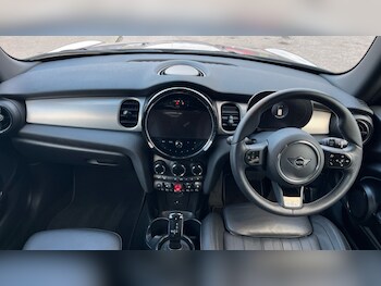 Used MINI Hatch 2023 for sale - 77031452: Photo