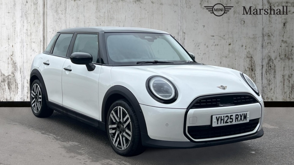 Used MINI Cooper 2025 for sale - 76254924: Photo 1