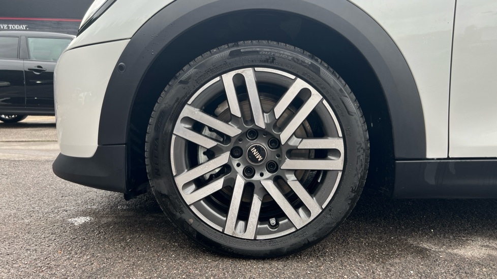 Used MINI Cooper 2025 for sale - 76254924: Photo 25