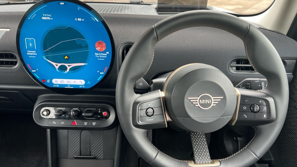 Used MINI Cooper 2025 for sale - 76254924: Photo 5