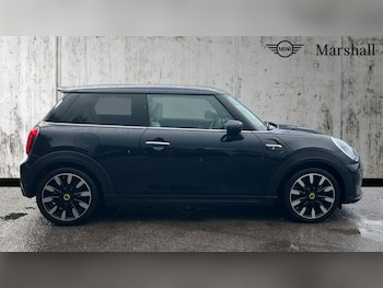 Used MINI Hatch 2022 for sale - 76507486: Photo