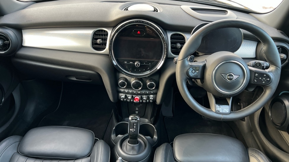 Used MINI Hatch 2022 for sale - 76869947: Photo 4