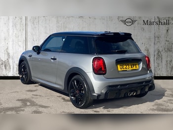 Used MINI Hatch 2023 for sale - 75715376: Photo