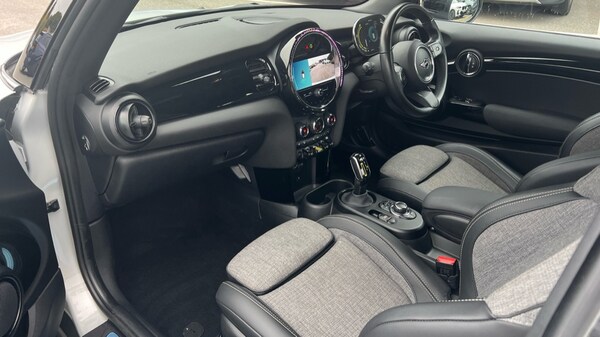 Used MINI Hatch 2022 for sale - 76168868: Photo 11