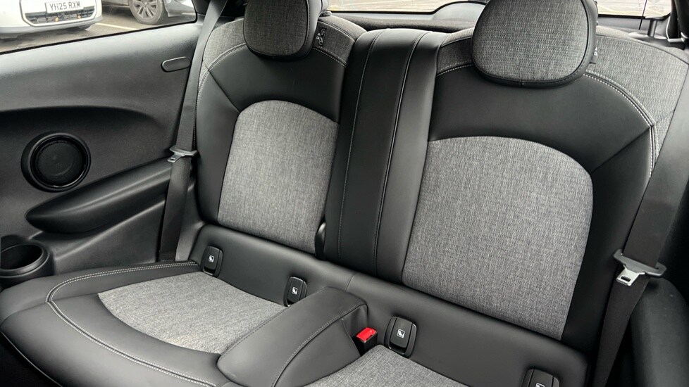 Used MINI Hatch 2022 for sale - 76168868: Photo 12