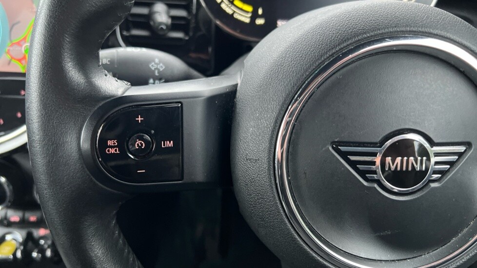 Used MINI Hatch 2022 for sale - 76168868: Photo 17