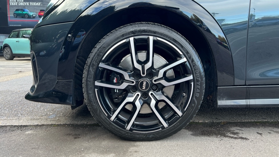 Used MINI Cooper 2025 for sale - 76870130: Photo 25