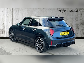 Used MINI Cooper 2025 for sale - 76870130: Photo