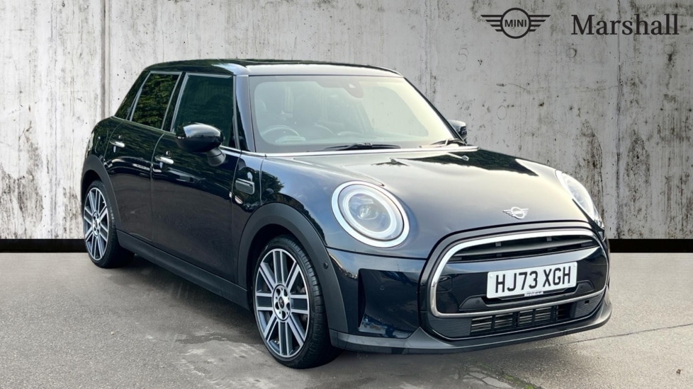 Used MINI Hatch 2023 for sale - 76597907: Photo 1