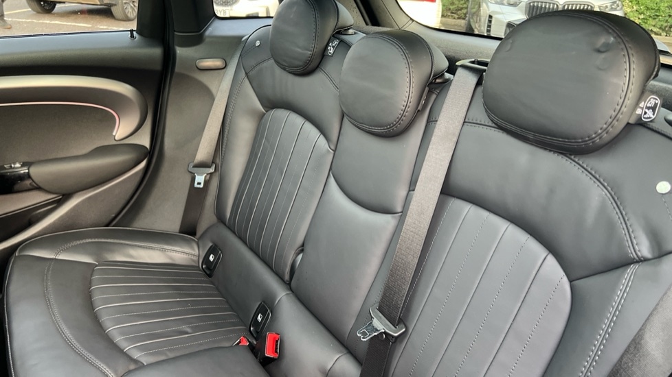 Used MINI Hatch 2023 for sale - 76597907: Photo 12