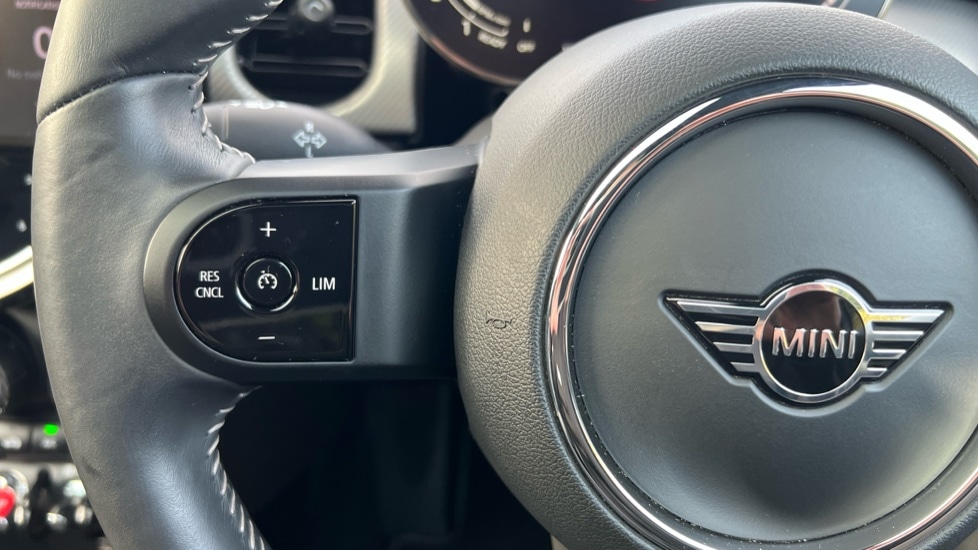Used MINI Hatch 2023 for sale - 76597907: Photo 17