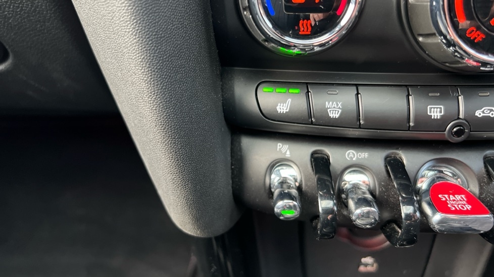 Used MINI Hatch 2023 for sale - 76597907: Photo 30