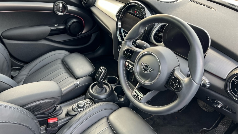 Used MINI Hatch 2023 for sale - 76597907: Photo 6