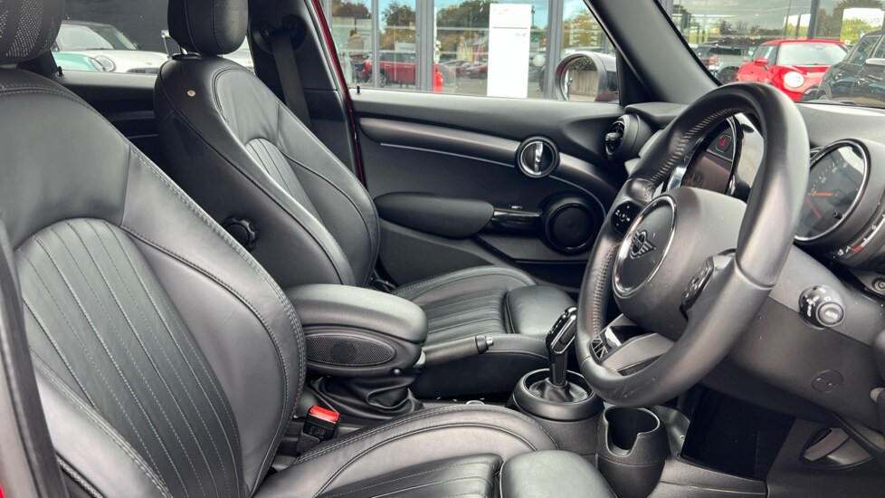 Used MINI Hatch 2022 for sale - 76015075: Photo 11