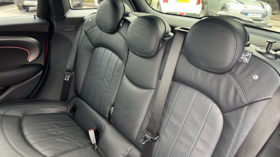 Used MINI Hatch 2022 for sale - 76015075: Photo 12