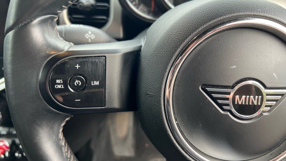 Used MINI Hatch 2022 for sale - 76015075: Photo 17