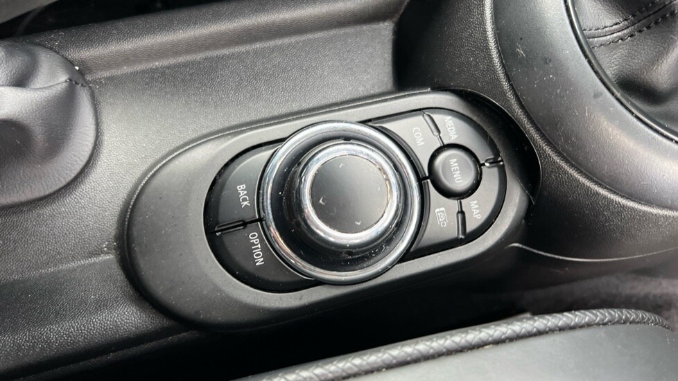 Used MINI Hatch 2022 for sale - 76015075: Photo 19