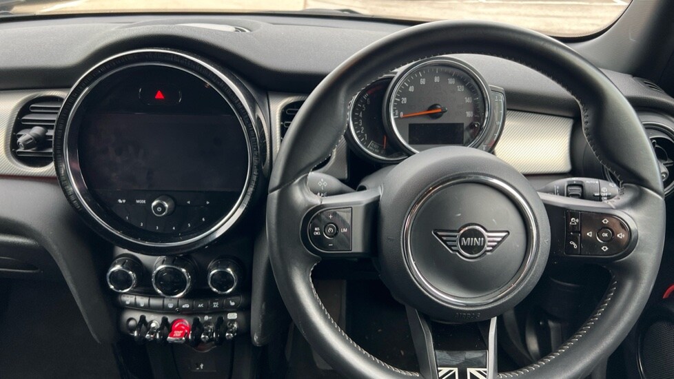 Used MINI Hatch 2022 for sale - 76015075: Photo 5