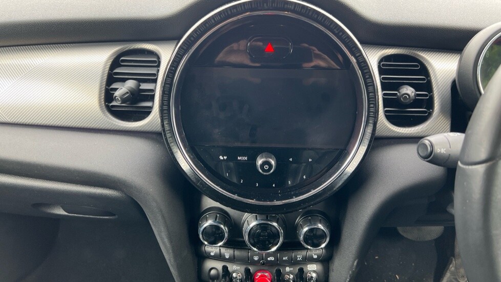 Used MINI Hatch 2022 for sale - 76015075: Photo 8