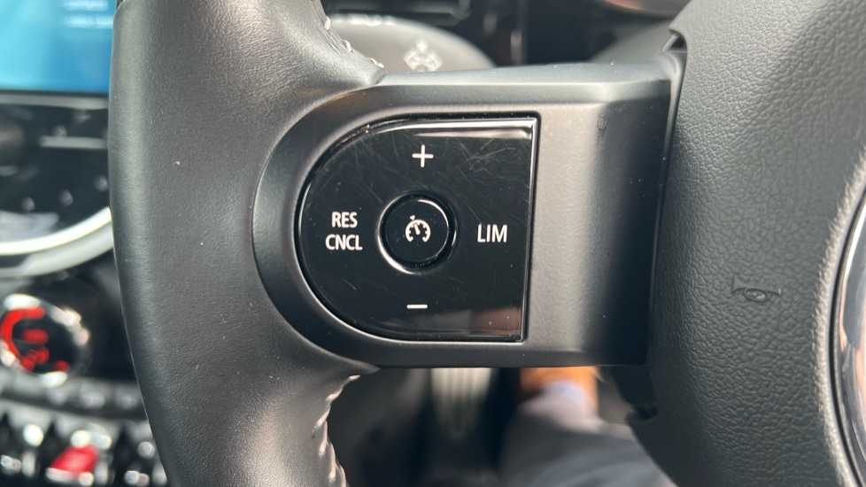 Used MINI Convertible 2021 for sale - 76074347: Photo 30