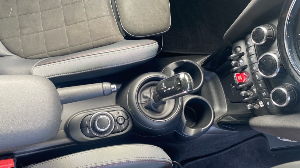 Used MINI Convertible 2021 for sale - 76868789: Photo 10