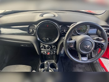 Used MINI Convertible 2021 for sale - 76868789: Photo