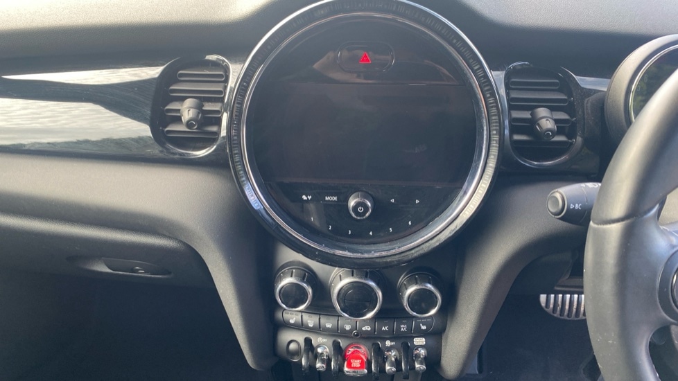 Used MINI Convertible 2021 for sale - 76868789: Photo 8