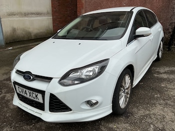 Used Ford Focus 2014 for sale - 78640033: Photo