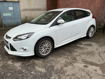 Used Ford Focus 2014 for sale - 78640033: Photo