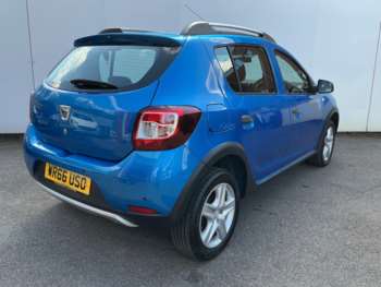 Used Dacia Sandero Stepway 2016 for sale - 74722799: Photo