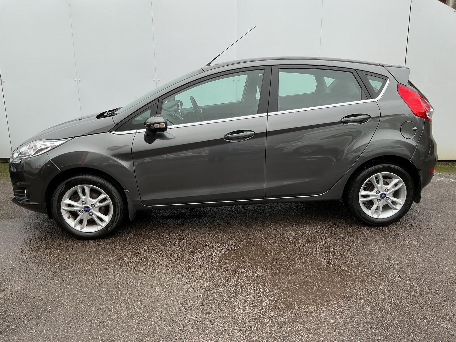 Used Ford Fiesta 2016 for sale - 77327245: Photo 6
