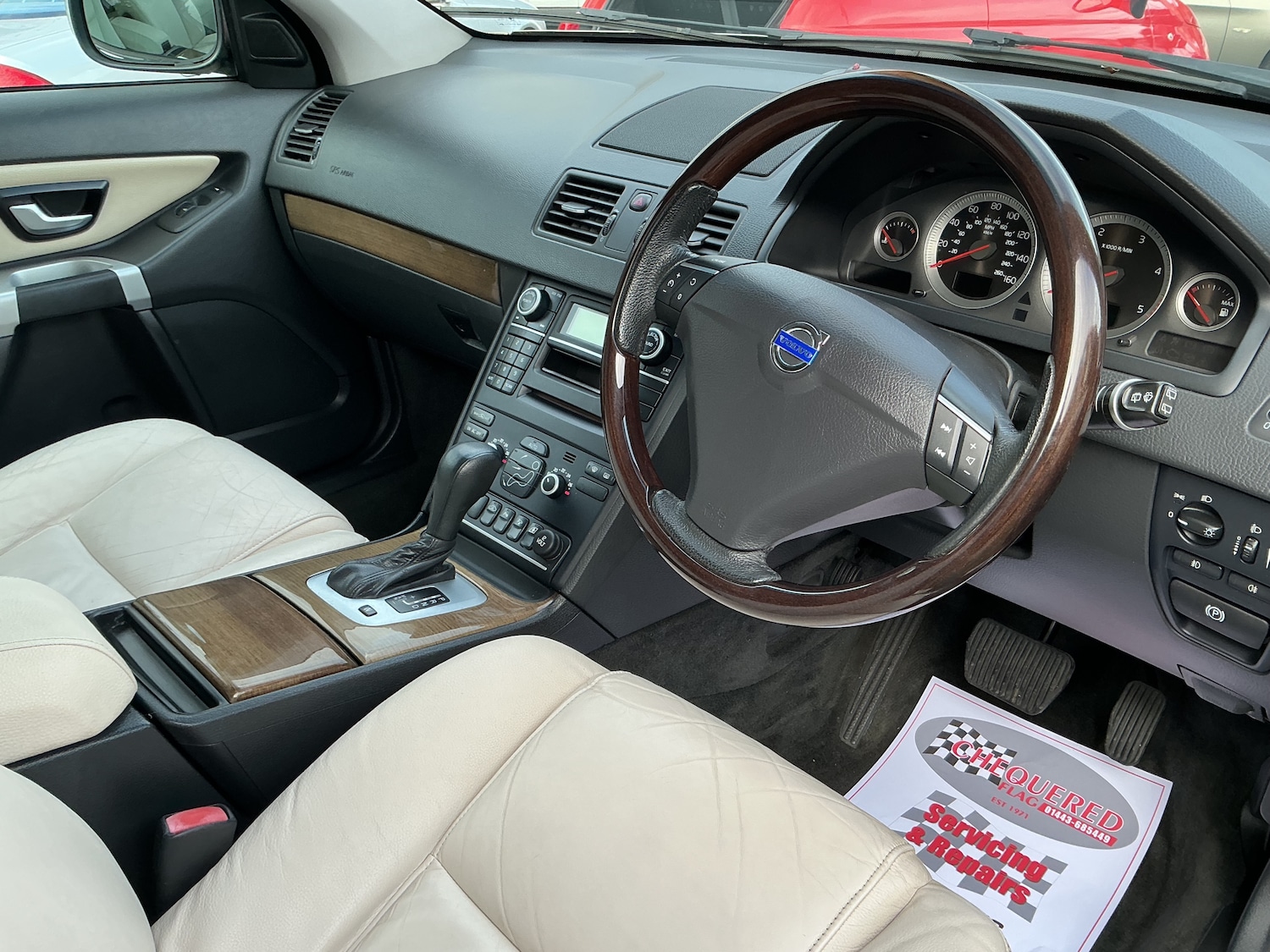 Used Volvo XC90 2011 for sale - 76346861: Photo 12