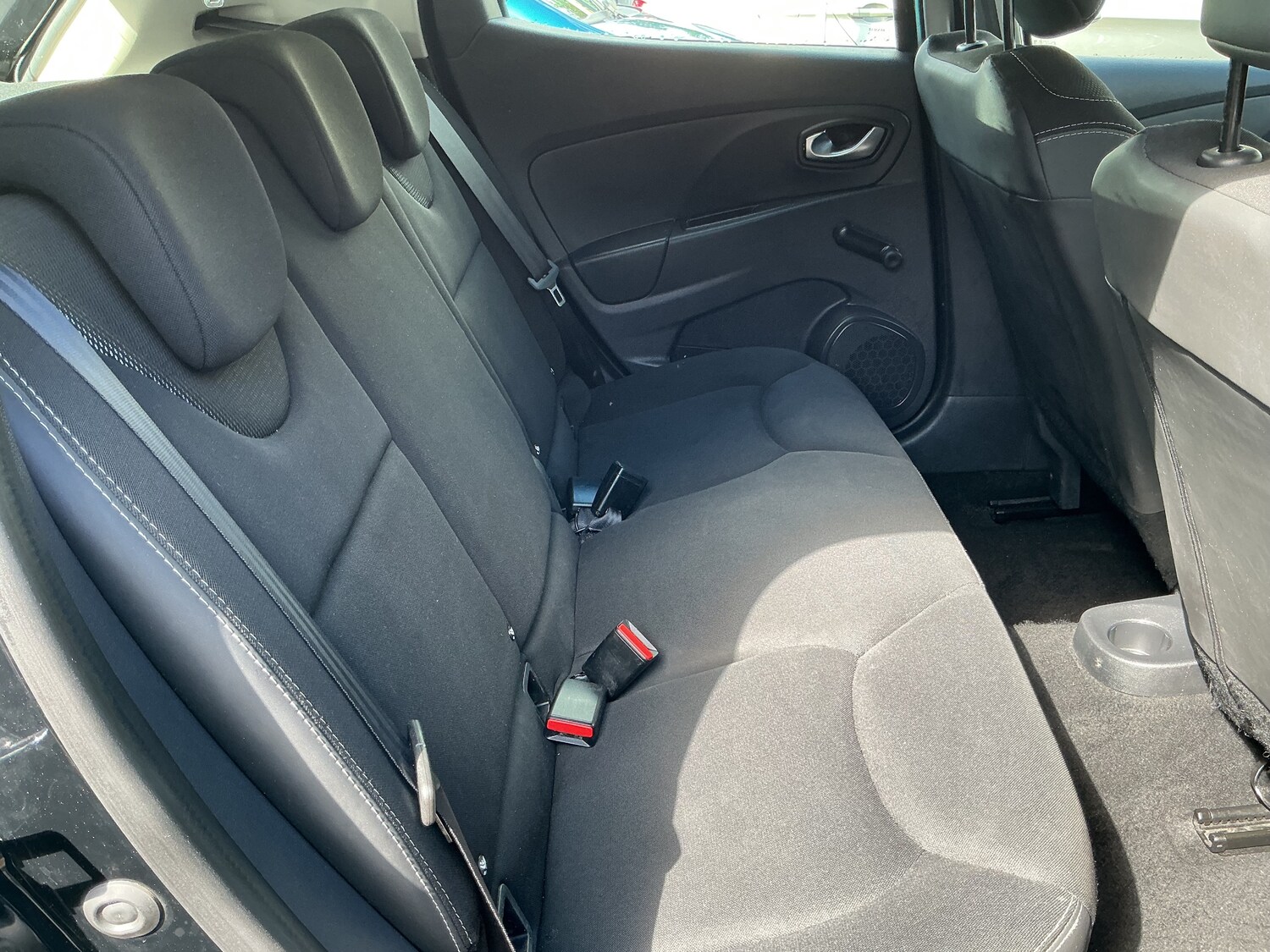 Used Renault Clio 2016 for sale - 75730715: Photo 10