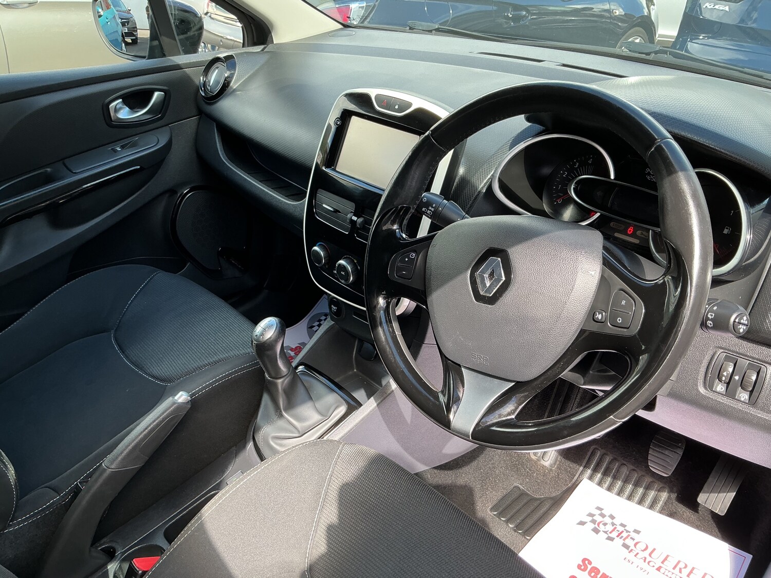 Used Renault Clio 2016 for sale - 75730715: Photo 11