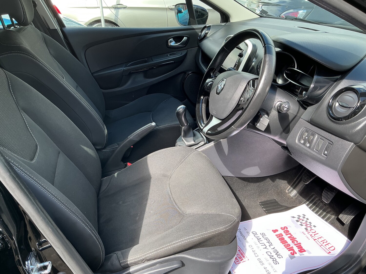 Used Renault Clio 2016 for sale - 75730715: Photo 12